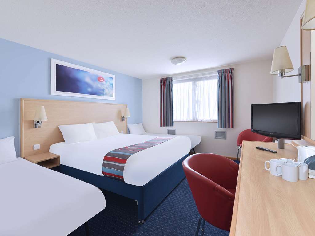 Travelodge Bath Central Δωμάτιο φωτογραφία
